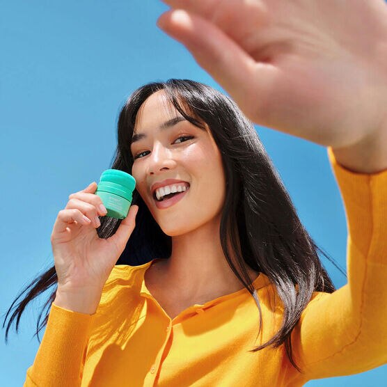 STYLE + TREAT DRY SHAMPOO PUFF TINTED
